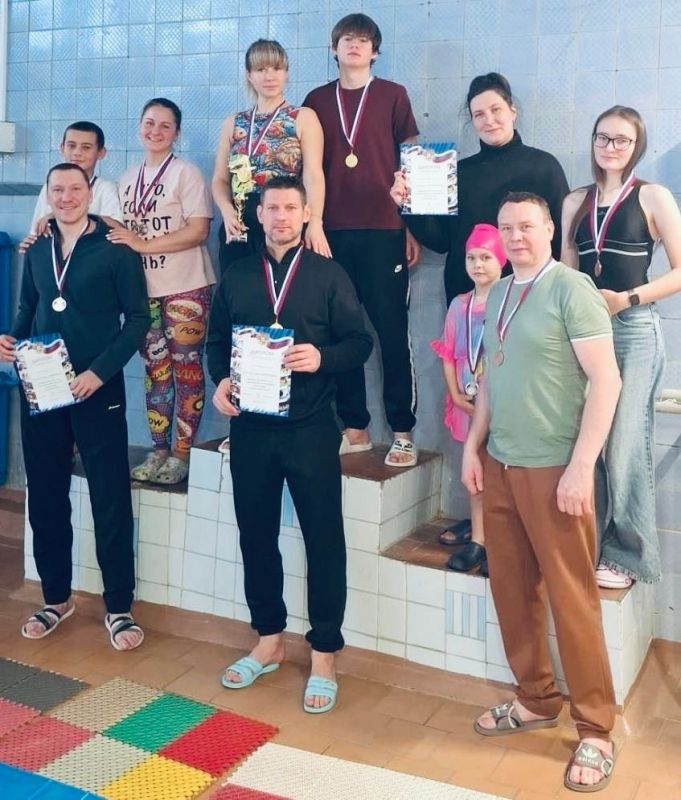 Ярко, драйвово и азартно проходит в Магадане городская спартакиада «Спортивная семья»