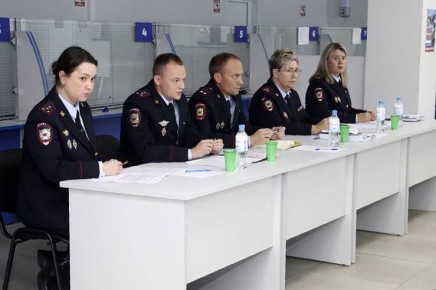 20 ноября в 17:00 в отделе по вопросам миграции ОМВД по адресу: г. Магадан, ул. Гагарина, д. 7, второй этаж (актовый зал) состоится встреча с участием должностных лиц УВМ УМВД России по Магаданской области и...