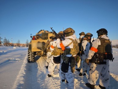 Магаданский ОМОН показал себя на больших учениях в Арктике