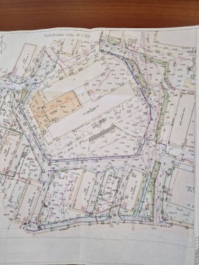 Председатель Магаданской городской Думы Сергей Смирнов обсудил благоустройство территории вокруг гимназии № 13 имени Героя России Ивана Кабанова