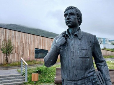 Одну из магаданских улиц предлагали назвать именем Владимира Высоцкого в 1980-х