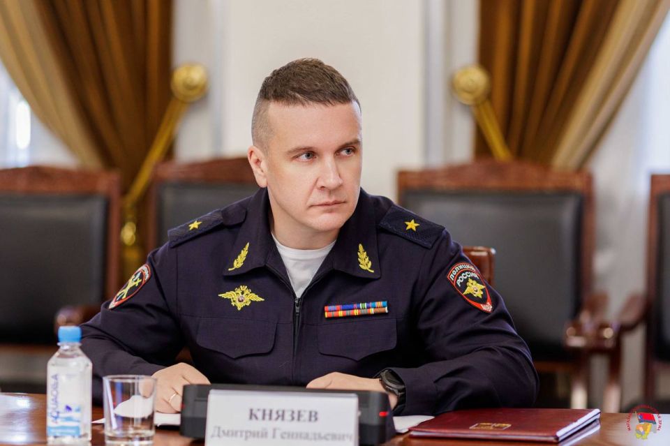 На Колыме полицейские приняли участие в заседании Комиссии по противодействию незаконному обороту промышленной продукции