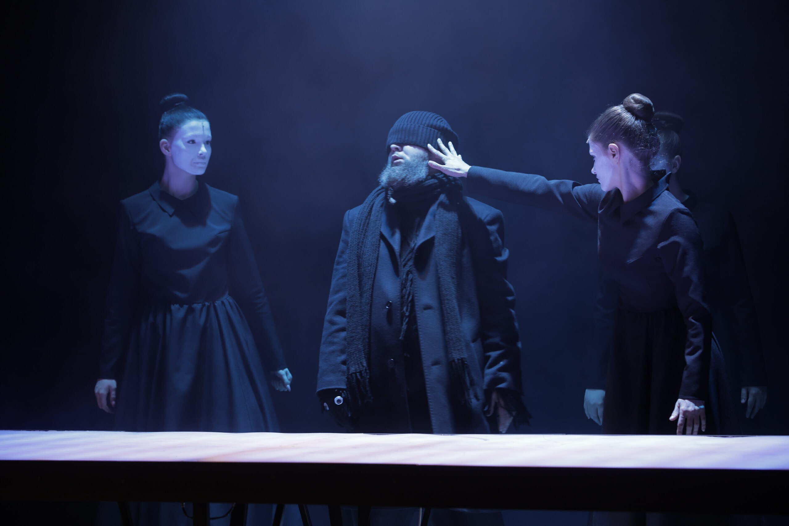 Спектакль Магаданского музыкального и драматического театра «Кукольный дом» вошел в число номинантов Российской национальной театральной премии «Золотая Маска» XXXII Конкурсного цикла (сезон 2024-2025) Спектакль Магаданского музыкального и драматического театра «Кукольный дом» вошел в число номинантов Российской национальной театральной премии «Золотая Маска» XXXII Конкурсного цикла (сезон 2024-2025)