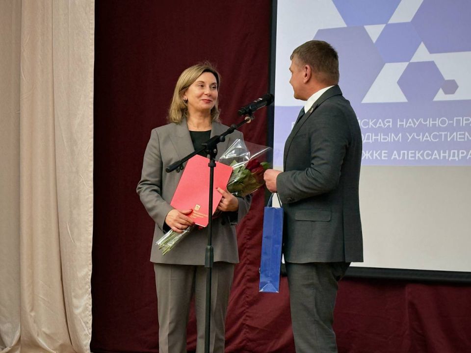 Сергей Смирнов поздравил Северо-Восточный государственный университет с 65-летием