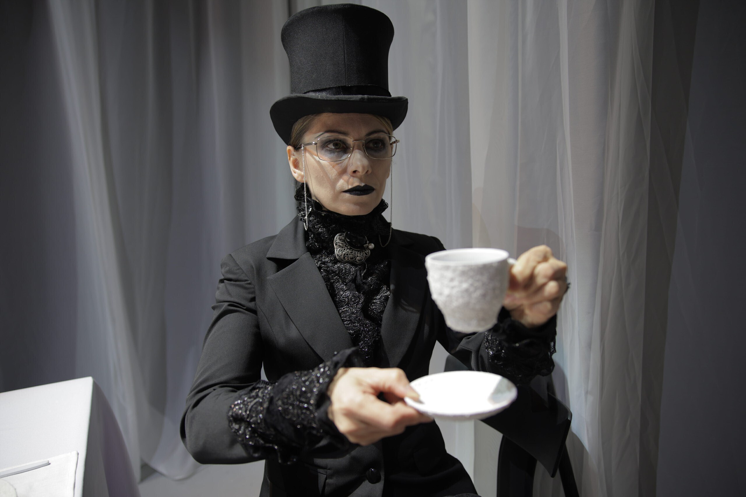 Спектакль Магаданского музыкального и драматического театра «Кукольный дом» вошел в число номинантов Российской национальной театральной премии «Золотая Маска» XXXII Конкурсного цикла (сезон 2024-2025) Спектакль Магаданского музыкального и драматического театра «Кукольный дом» вошел в число номинантов Российской национальной театральной премии «Золотая Маска» XXXII Конкурсного цикла (сезон 2024-2025)