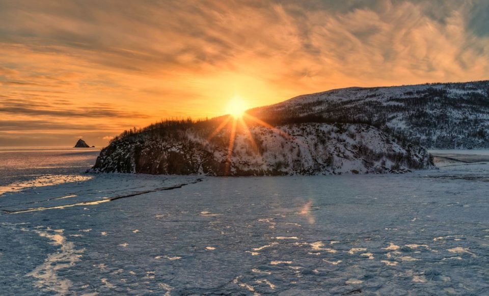 В воскресенье, 23 ноября, в Магаданской области снежно