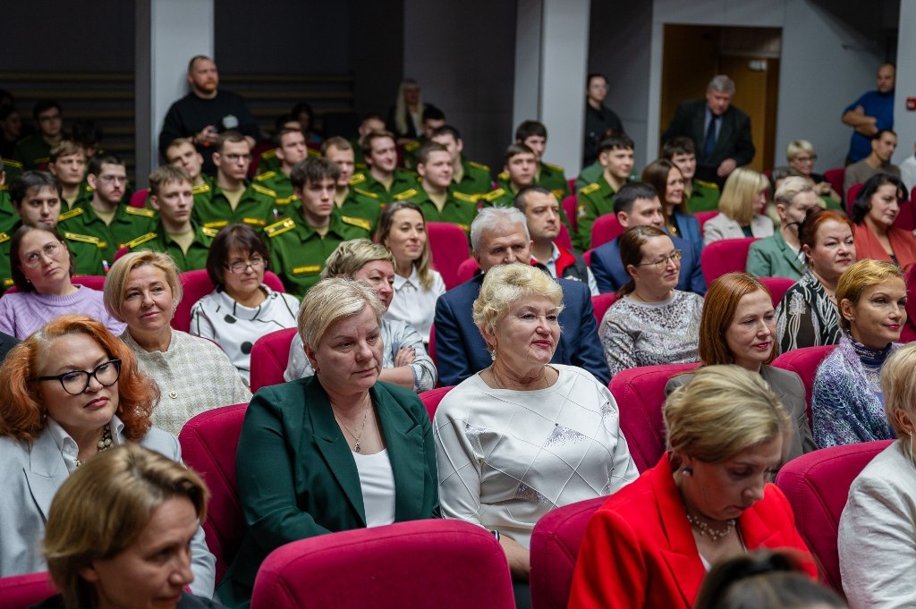 В Магадане прошло торжественное мероприятие, посвященное 65-летию образования Северо-Восточного государственного университета В Магадане прошло торжественное мероприятие, посвященное 65-летию образования Северо-Восточного государственного университета