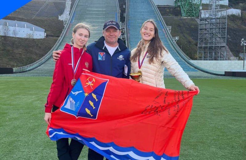 Магаданские летающие лыжницы завоевали 3 медали на Кубке России по прыжкам с трамплина
