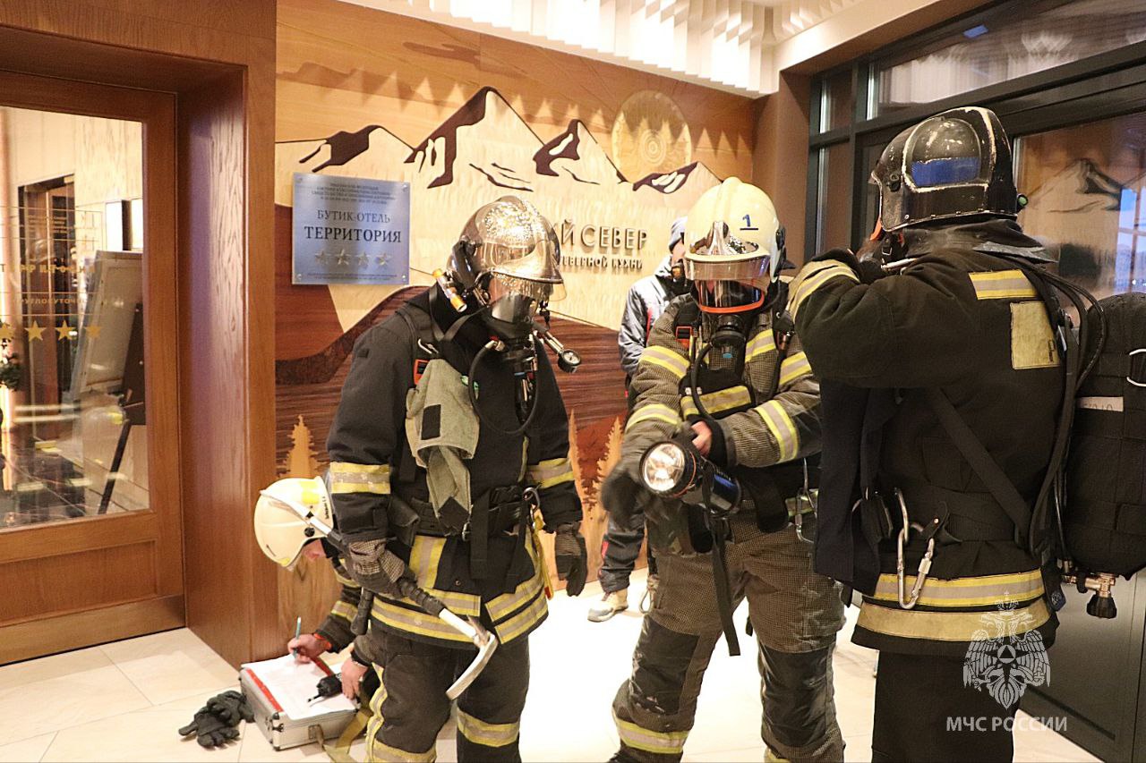 В бутик-отеле Территория прошли пожарно-тактические учения В бутик-отеле Территория прошли пожарно-тактические учения