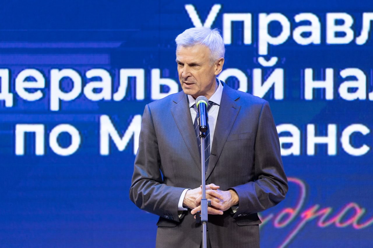 Сотрудники Управления федеральной налоговой службы региона отметили профессиональный праздник Сотрудники Управления федеральной налоговой службы региона отметили профессиональный праздник