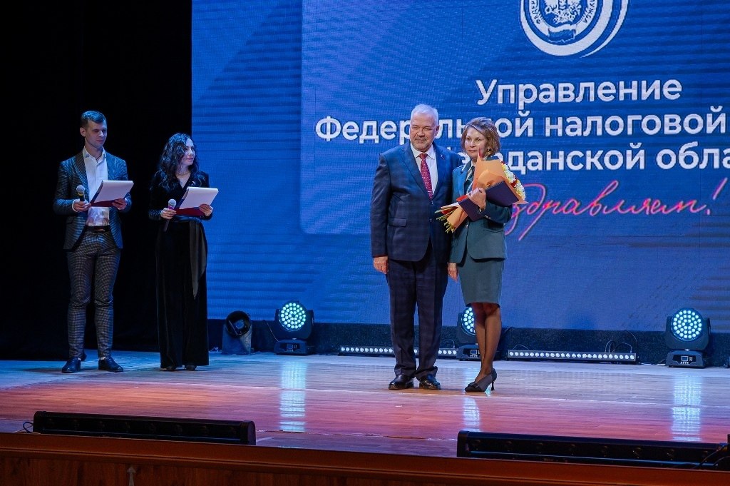 В ДК «Автотэк» прошло торжественное мероприятие, посвященное Дню работника налоговой службы В ДК «Автотэк» прошло торжественное мероприятие, посвященное Дню работника налоговой службы