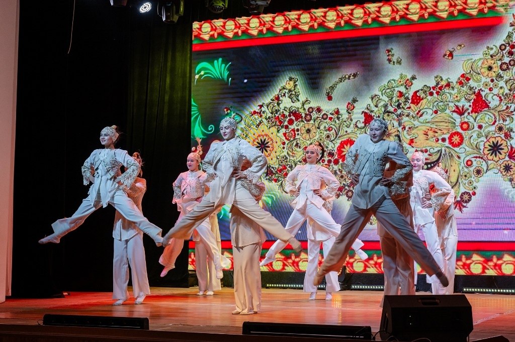 В ДК «Автотэк» прошло торжественное мероприятие, посвященное Дню работника налоговой службы В ДК «Автотэк» прошло торжественное мероприятие, посвященное Дню работника налоговой службы