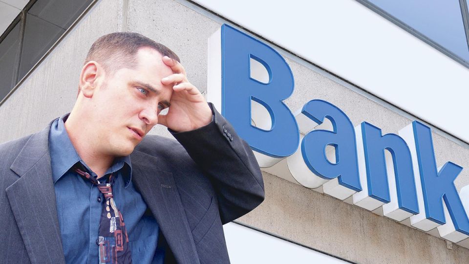 Как банки могут задерживать выдачу вкладов и какие последствия их ждут