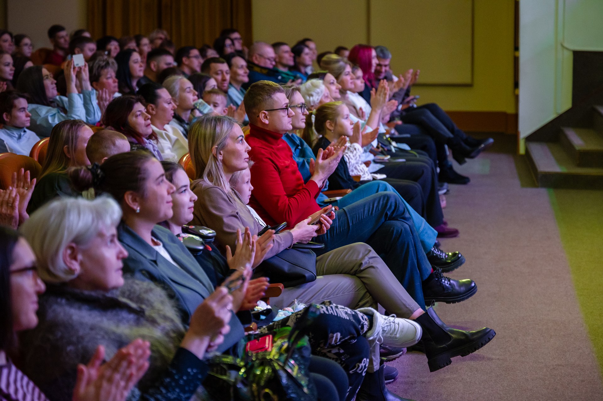 Колымская столица отмечает самый трогательный праздник – День матери Колымская столица отмечает самый трогательный праздник – День матери