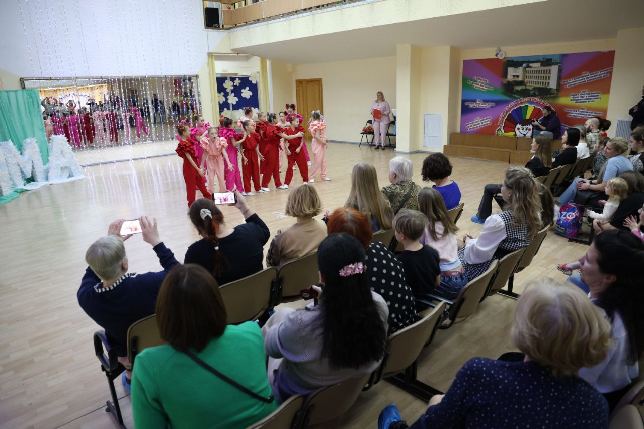 Фестиваль для мам прошел во Дворце детского и юношеского творчества Магадана Фестиваль для мам прошел во Дворце детского и юношеского творчества Магадана
