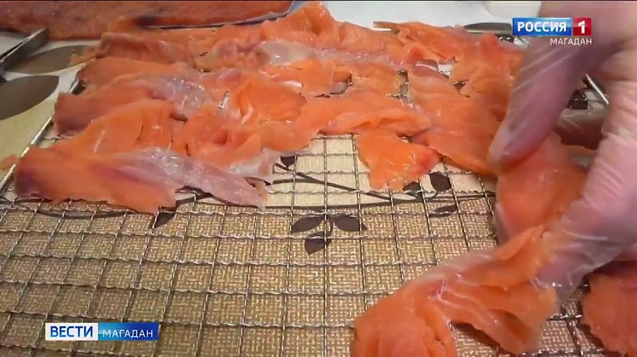 В Магадане запустили производство рыбных чипсов для отправки колымским бойцам в зону СВО