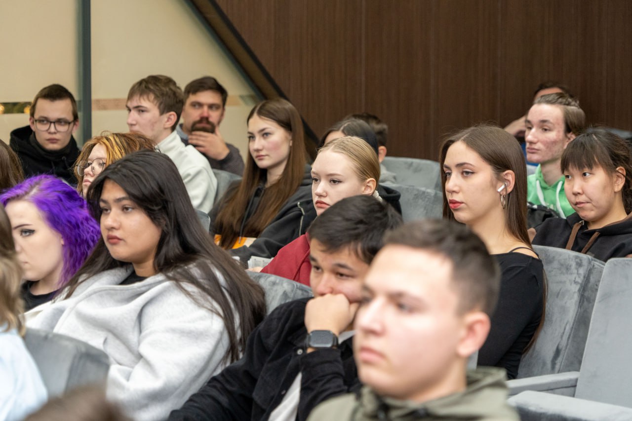 В Культурно-общественном центре парка «Маяк»прошла лекция Дарьи Жуковой — одного из ведущих экспертов России в сфере добровольчества В Культурно-общественном центре парка «Маяк»прошла лекция Дарьи Жуковой — одного из ведущих экспертов России в сфере добровольчества