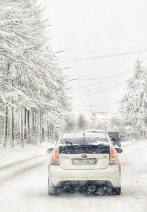 В четверг, 4 декабря, в Магаданской области снежно и ветрено
