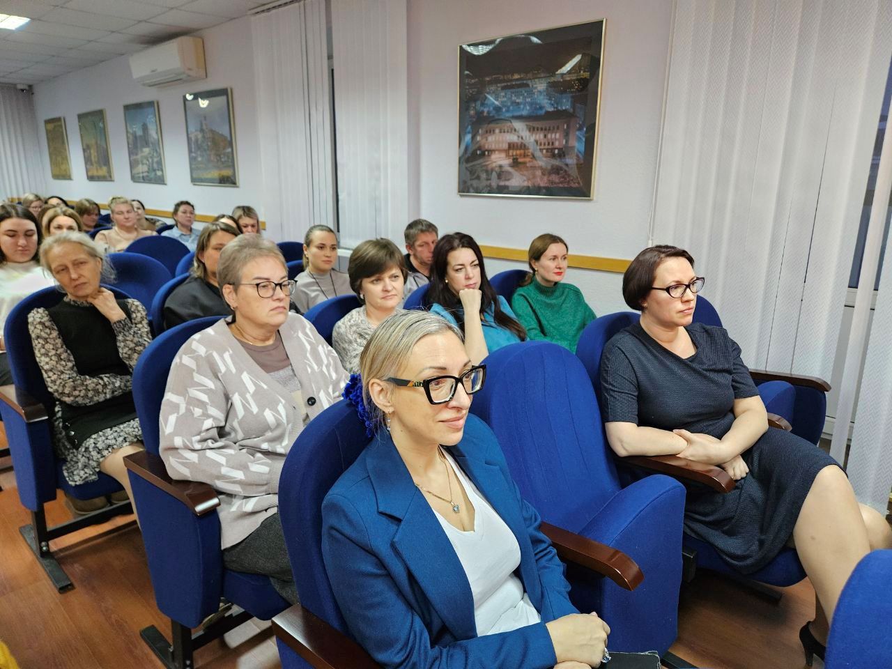 Колымчане встретились с участниками III Международного передвижного фестиваля «Кино на службе Отечеству» Колымчане встретились с участниками III Международного передвижного фестиваля «Кино на службе Отечеству»