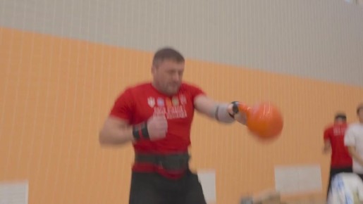 В спорткомплексе «Президентский» прошёл II региональный форум «Одна страна — одна команда!», который приурочили ко Дню героев Отечества