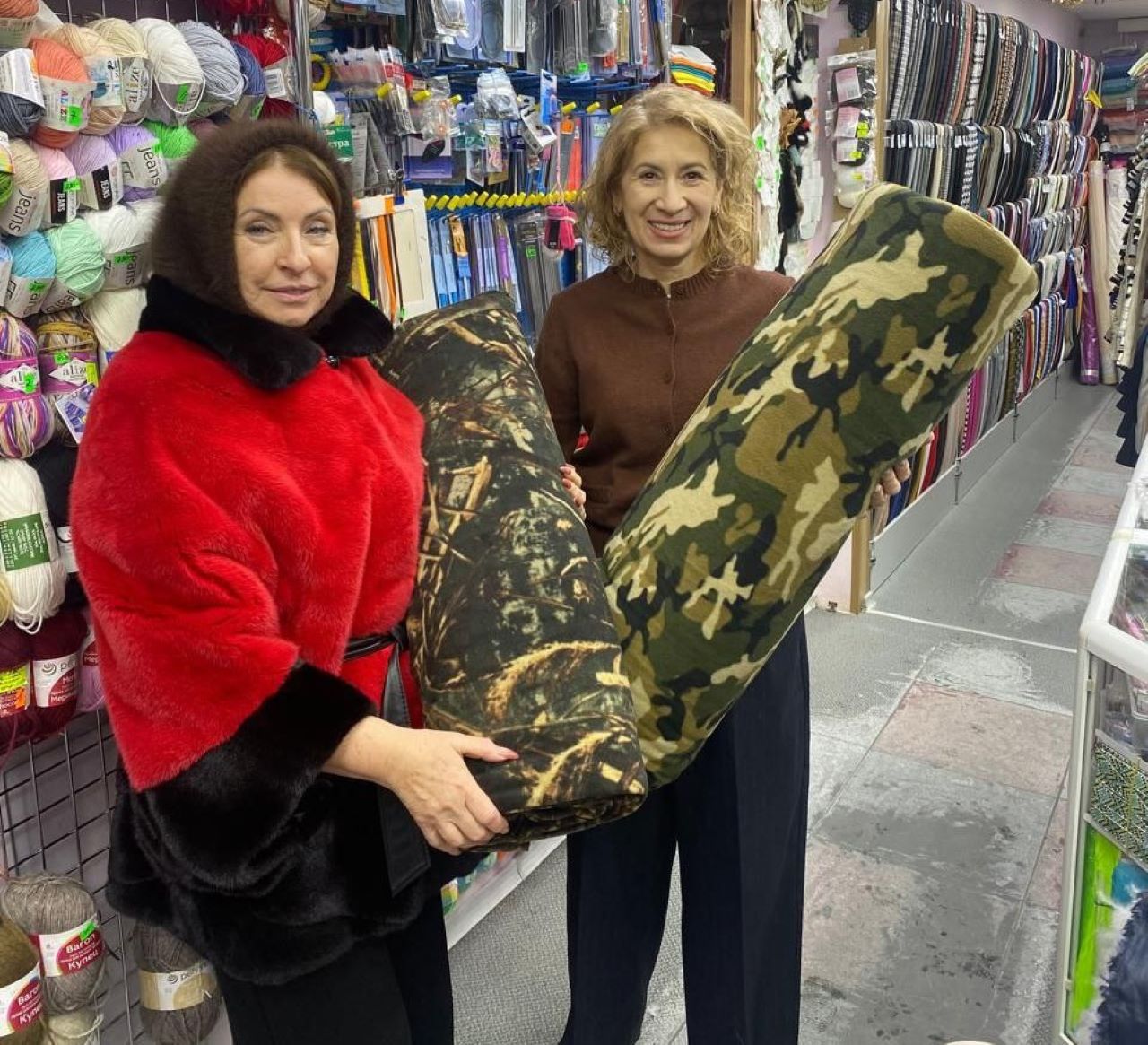 В Магадане продолжают собирать новогодние подарки для бойцов СВО В Магадане продолжают собирать новогодние подарки для бойцов СВО