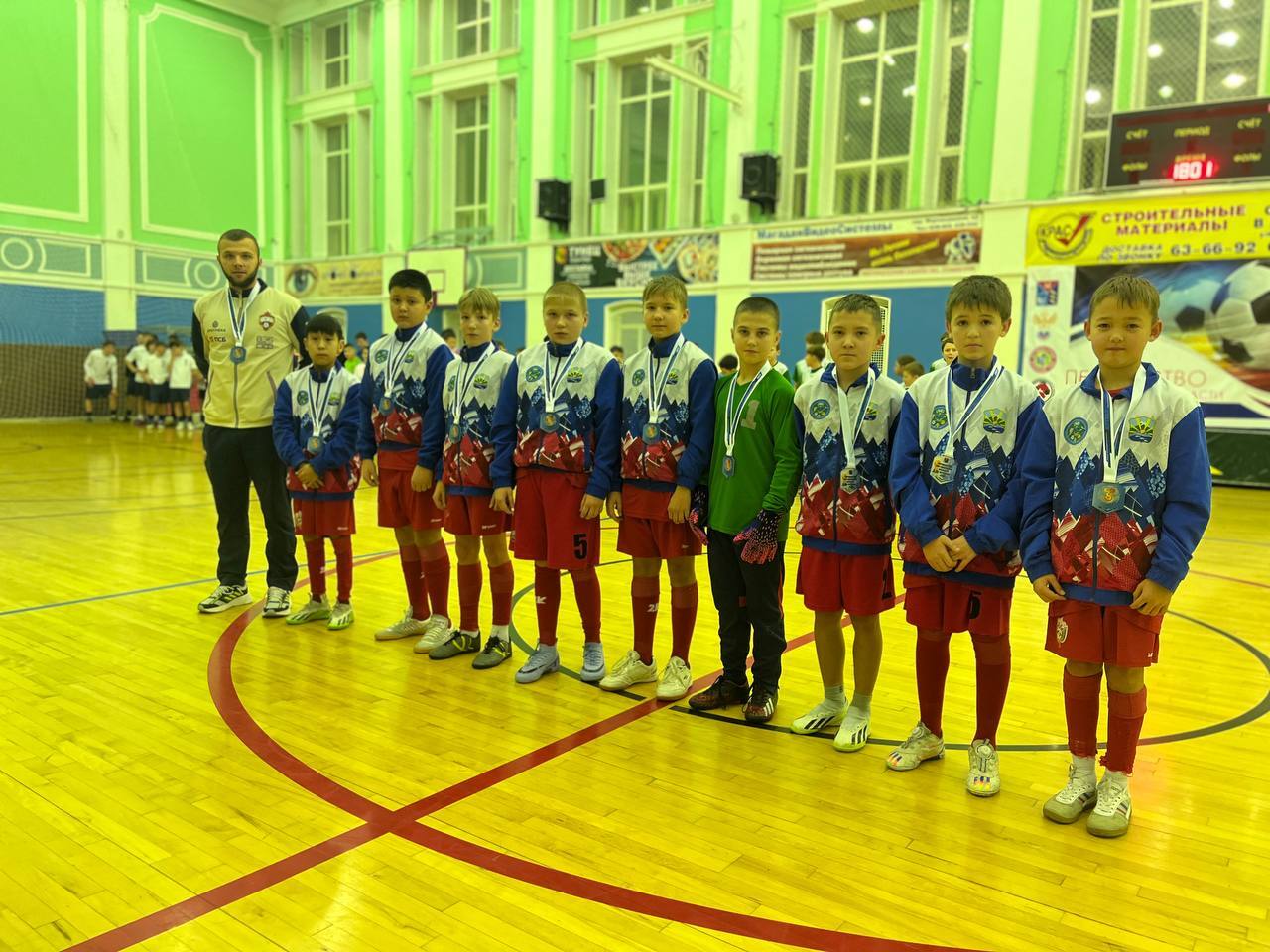 с 03 по 07 декабря во «Дворце спорта» состоялось Первенство Магаданской области по футзалу среди детско-юношеских команд с 03 по 07 декабря во «Дворце спорта» состоялось Первенство Магаданской области по футзалу среди детско-юношеских команд