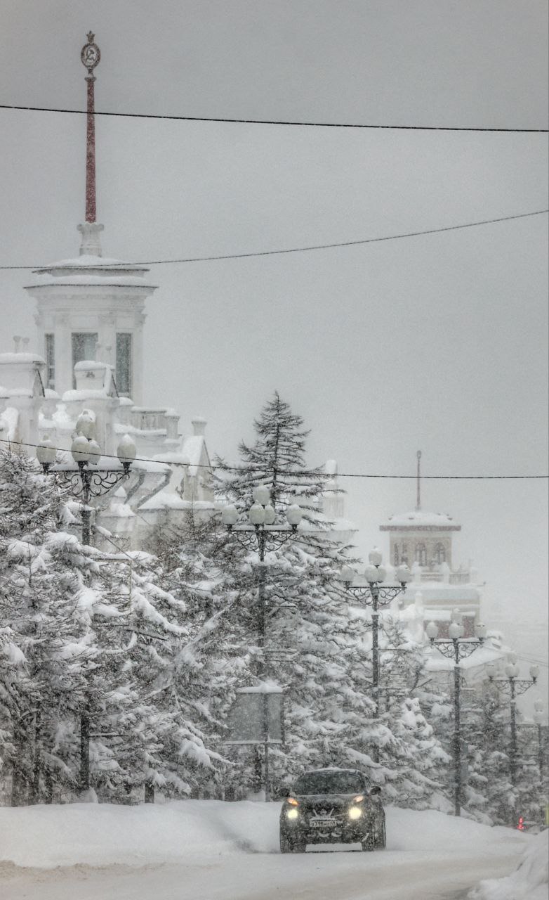 В четверг, 11 декабря, в Магаданской области снежно