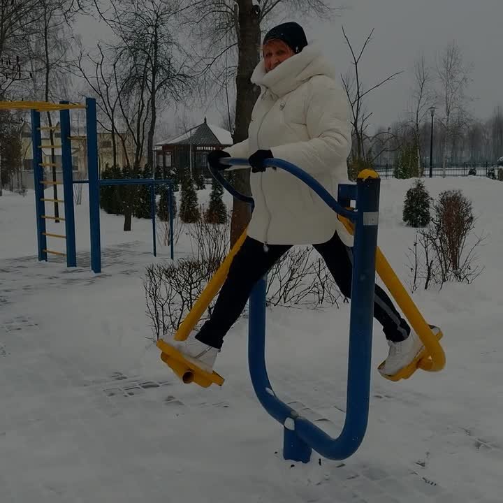 Считается, что бег, подвижные игры и воркаут – самые опасные уличные виды спорта для зимнего времяпровождения