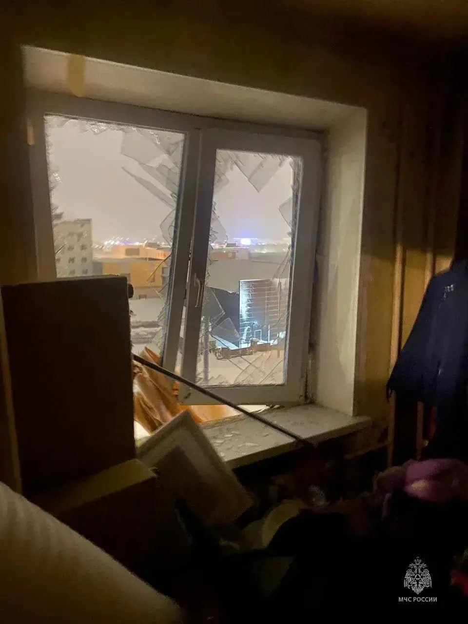 Неосторожный перекур, предварительно, мог спровоцировать пожар в квартире дома в Магадане — пострадали две женщины Неосторожный перекур, предварительно, мог спровоцировать пожар в квартире дома в Магадане — пострадали две женщины