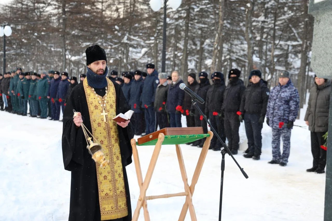 Светлая память героям, павшим на Северном Кавказе Светлая память героям, павшим на Северном Кавказе