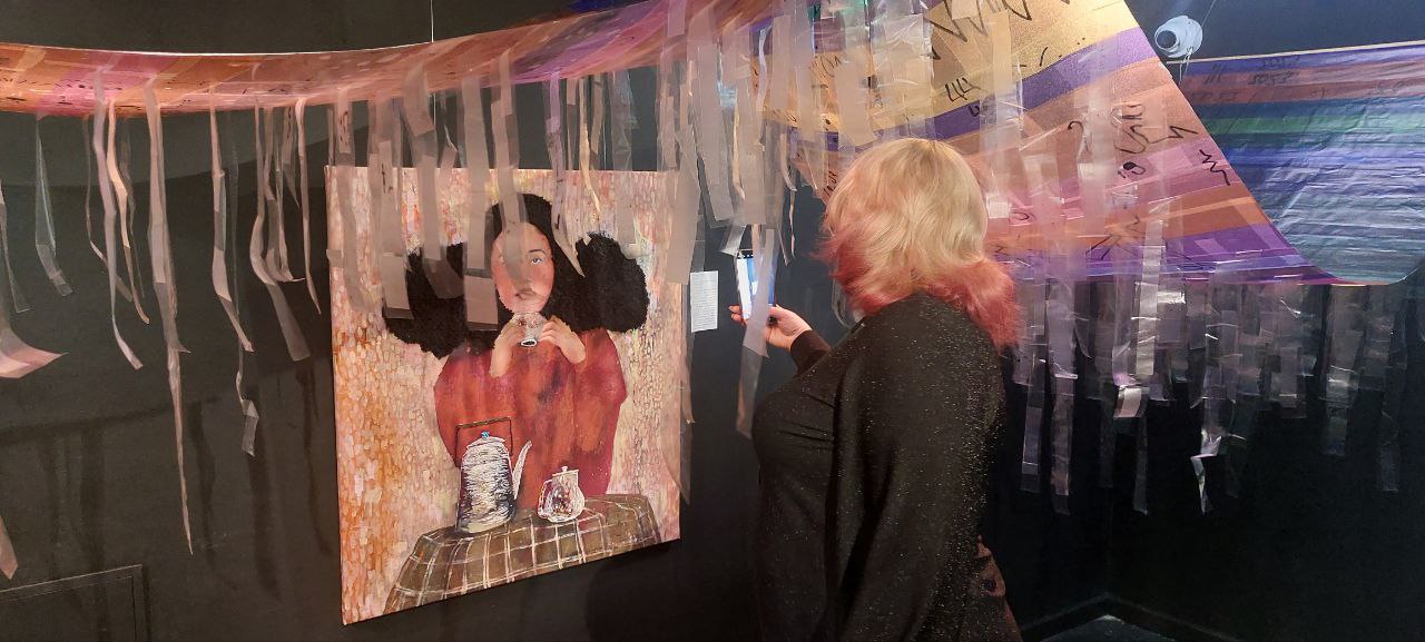 Необычная чайная выставка открылась в колымской «Рынде» Необычная чайная выставка открылась в колымской «Рынде»