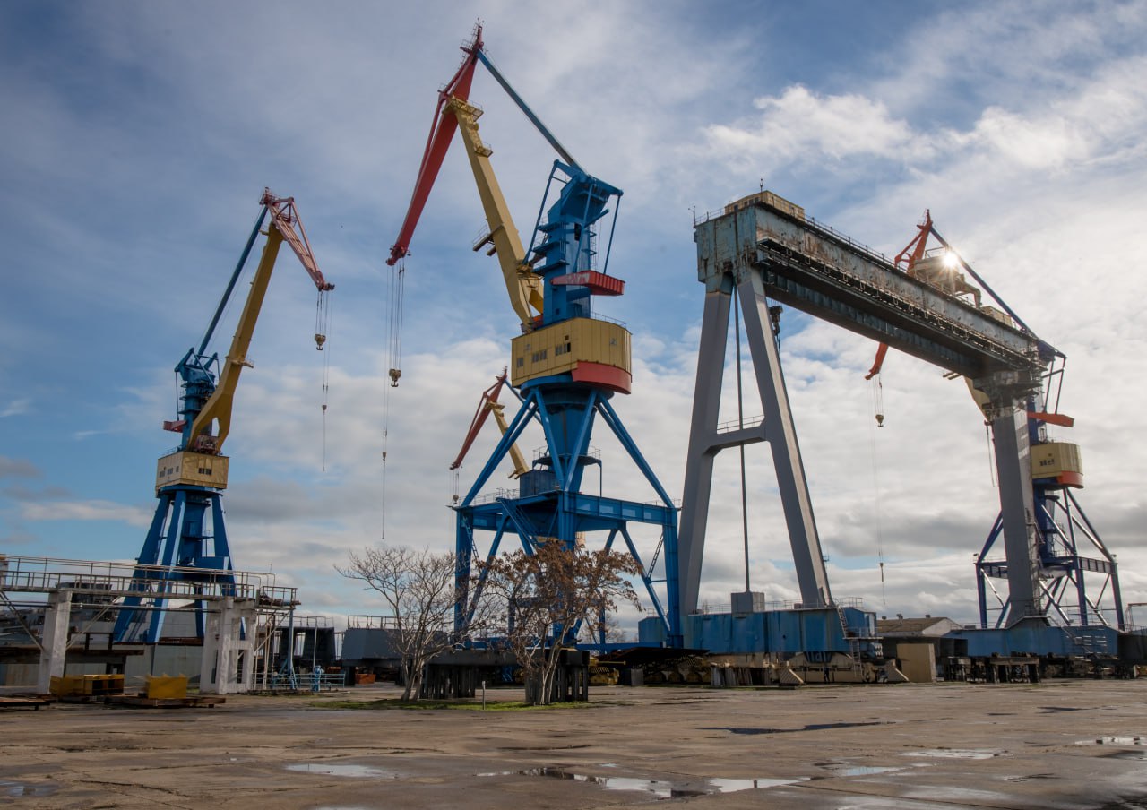 Андрей Никитин посетил ряд ключевых транспортных объектов в Крыму Андрей Никитин посетил ряд ключевых транспортных объектов в Крыму