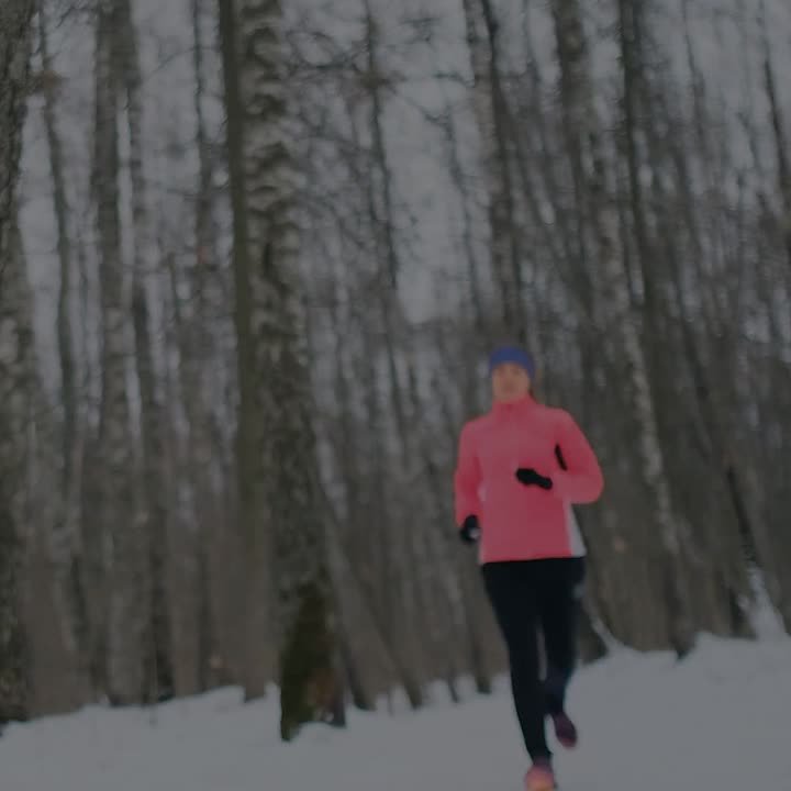 Переохлаждение, подверженность суставов травмам, осложнение работы сердечно-сосудистой системы – все это опасности зимних тренировок