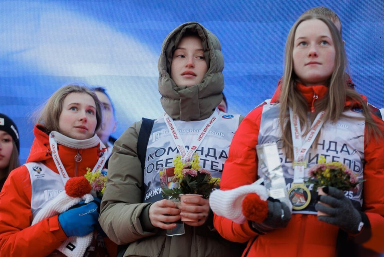 Колымские летающие лыжницы стали лидерами Кубка России по прыжкам на лыжах с трамплина