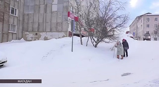 В Магадане продолжают устранять последствия мощного циклона