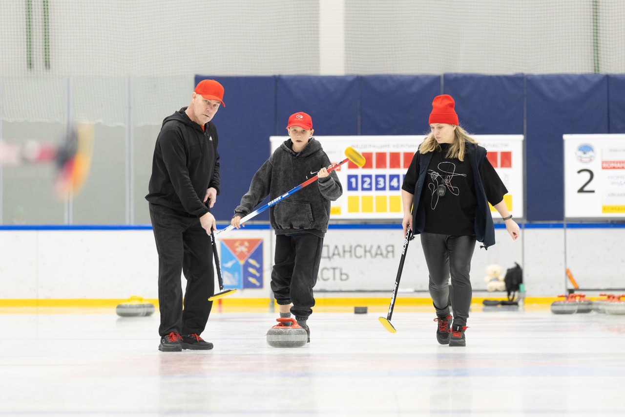 Чемпионат Магаданской области по керлингу прошел в «Президентском»