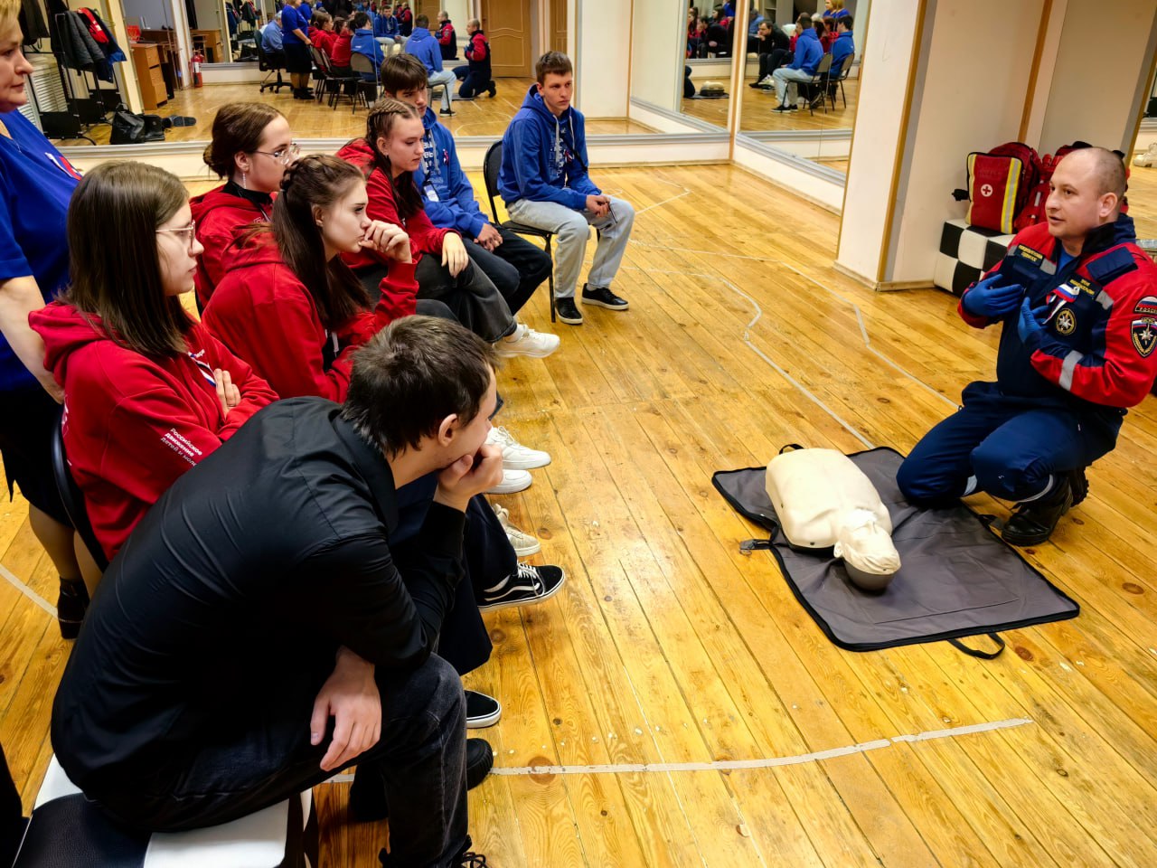 Ветераны боевых действий вместе с социальными координаторами принимают участие в мероприятиях Ветераны боевых действий вместе с социальными координаторами принимают участие в мероприятиях