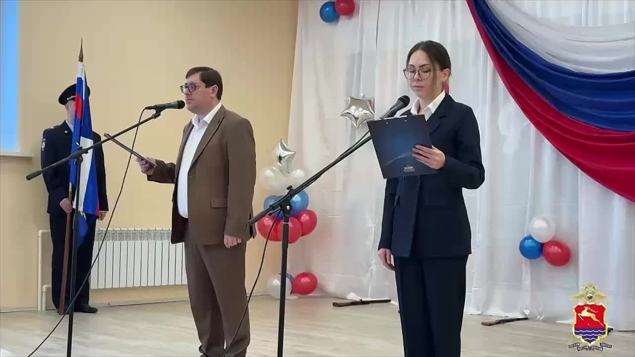 В Магаданской области состоялась тожественная церемония посвящения в кадеты учащихся полицейского класса