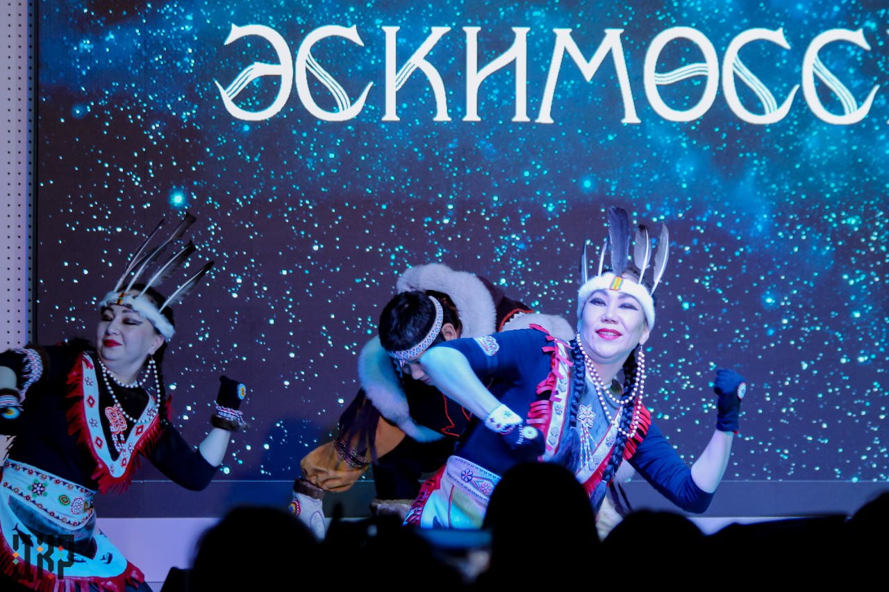 «Север притягательно неистов...» - «Север притягательно неистов...» -