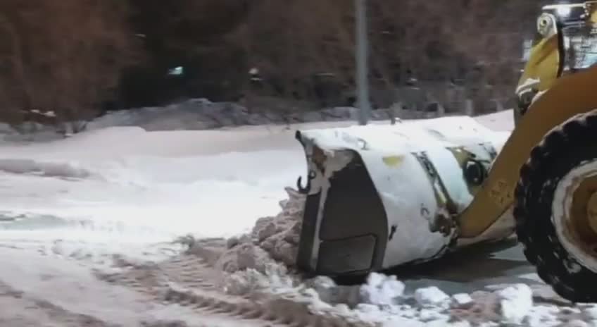 Лариса Поликанова: В городе не прекращаются работы по расчистке от снега