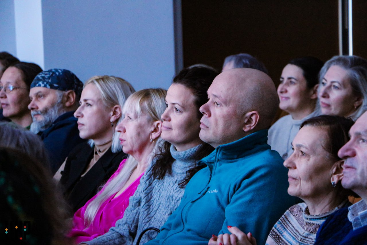 «Север притягательно неистов...» - «Север притягательно неистов...» -