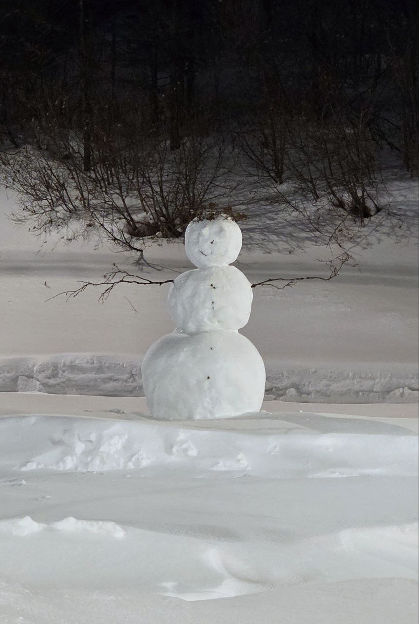 В пятницу, 19 декабря, на побережье Магаданской области снежно, в центральных районах ясно