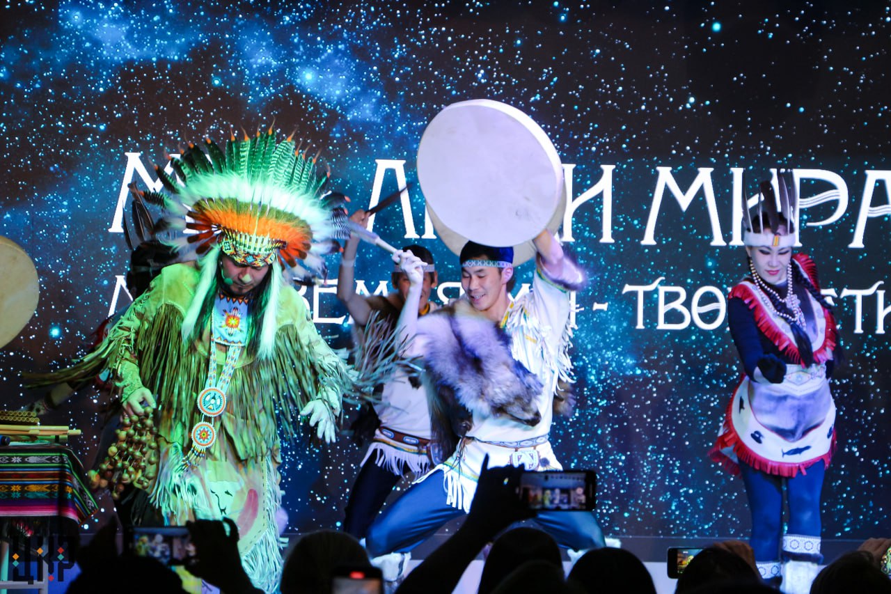 «Север притягательно неистов...» - «Север притягательно неистов...» -