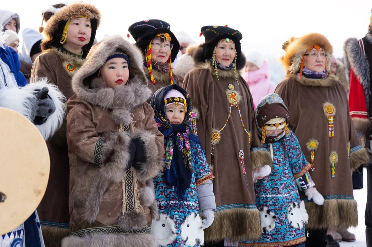 В Магаданской области отпраздновали Межрегиональный корякский праздник встречи Нового года «Туйгивин» – колоритный праздник, наполненный солнцем, радостью и атмосферой дружбы В Магаданской области отпраздновали Межрегиональный корякский праздник встречи Нового года «Туйгивин» – колоритный праздник, наполненный солнцем, радостью и атмосферой дружбы