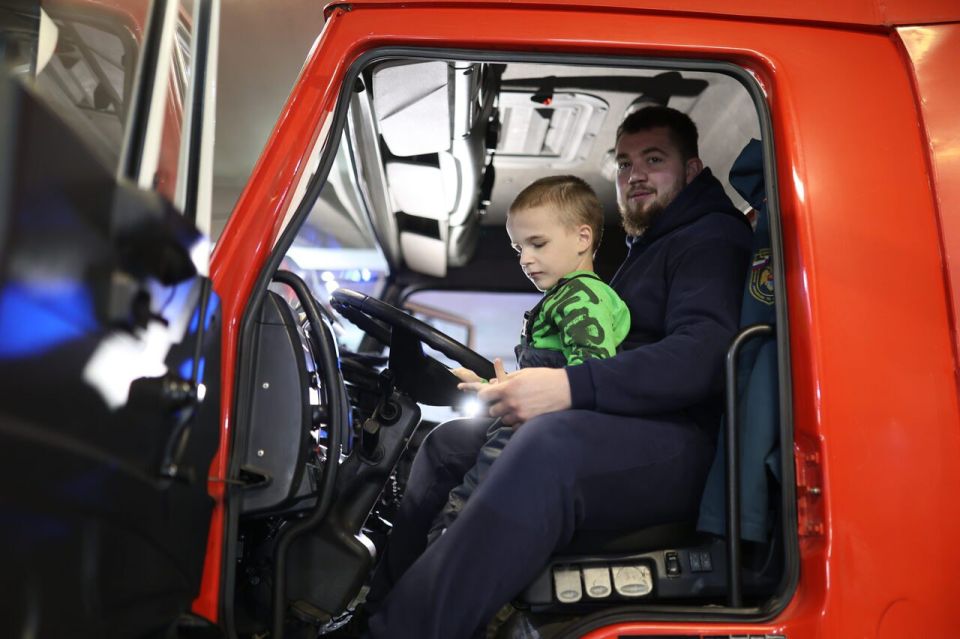 ����� ������� ��������� ����� ��� ������ ����� �����������