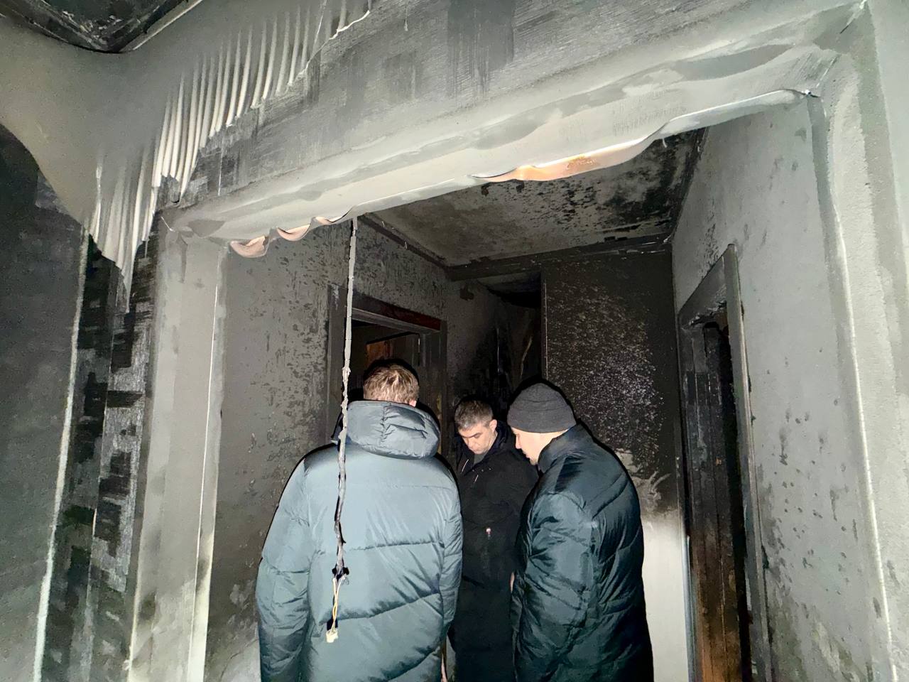 Сергей Носов взял на контроль ситуацию с магаданской семьёй, которая пострадала от пожара Сергей Носов взял на контроль ситуацию с магаданской семьёй, которая пострадала от пожара