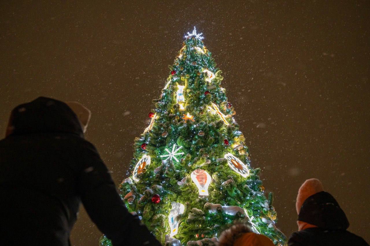 Сергей Носов: Праздничные программы подготовили во всех округах Магаданской области Сергей Носов: Праздничные программы подготовили во всех округах Магаданской области