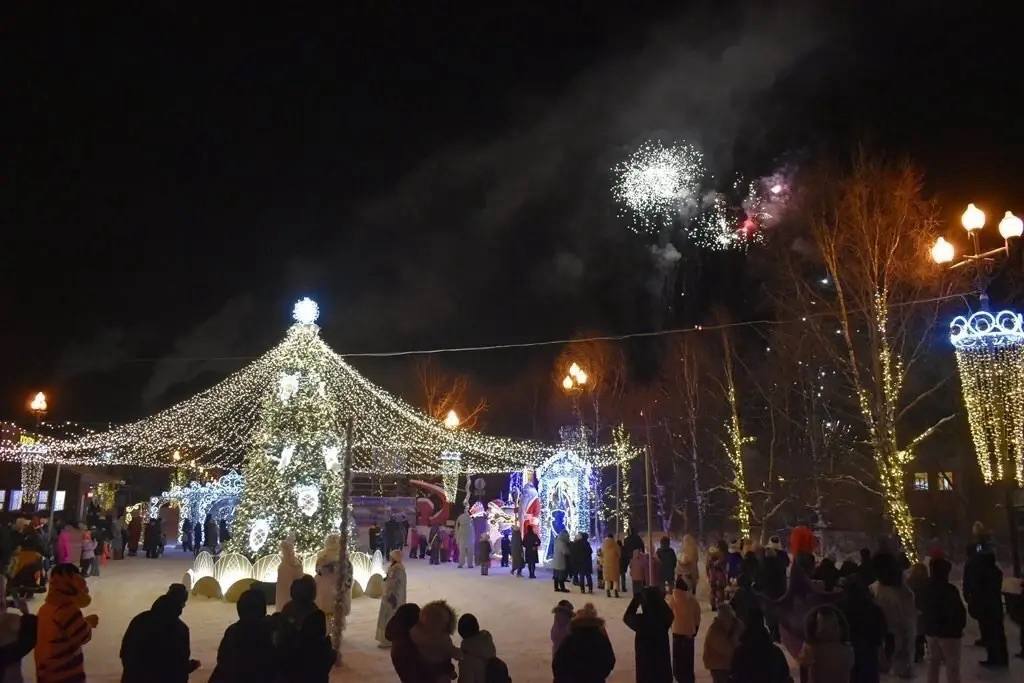 Сергей Носов: Праздничные программы подготовили во всех округах Магаданской области Сергей Носов: Праздничные программы подготовили во всех округах Магаданской области