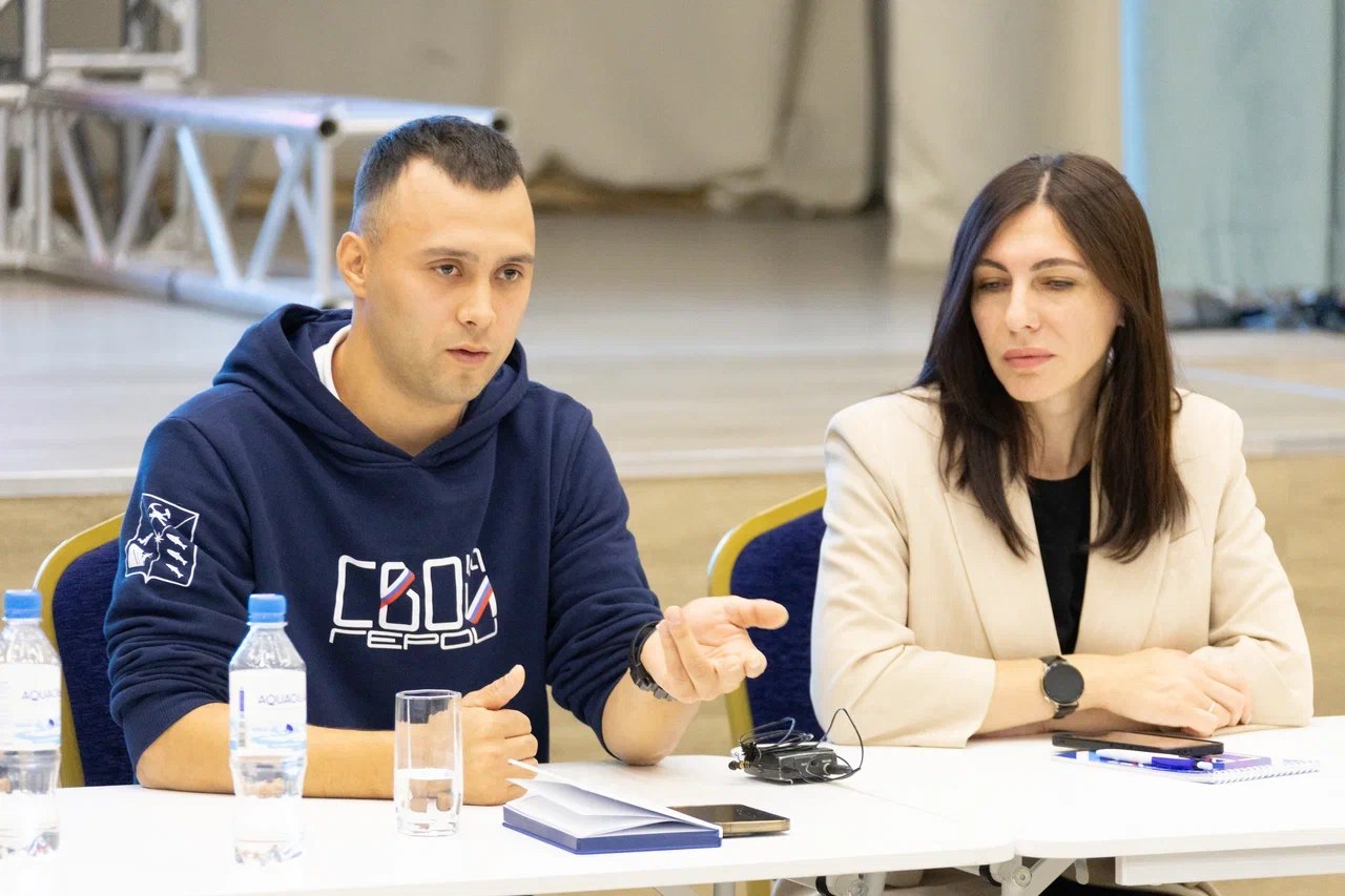 Кадровую программу «СВОи Герои 49» запустили для колымских ветеранов в 2025 году Кадровую программу «СВОи Герои 49» запустили для колымских ветеранов в 2025 году