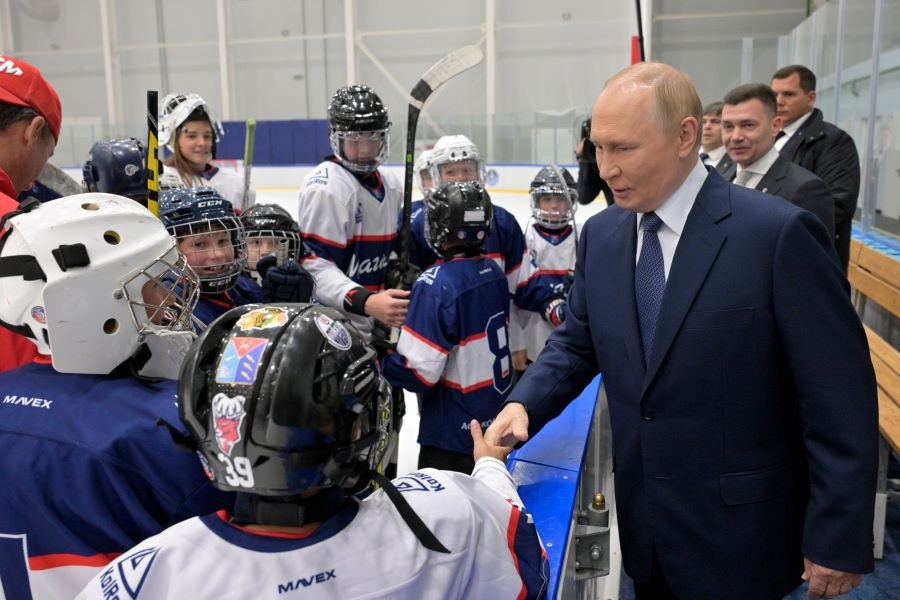 Президент РФ Владимир Путин посетил Магадан и дал импульс нескольким важным проектам в 2025 году